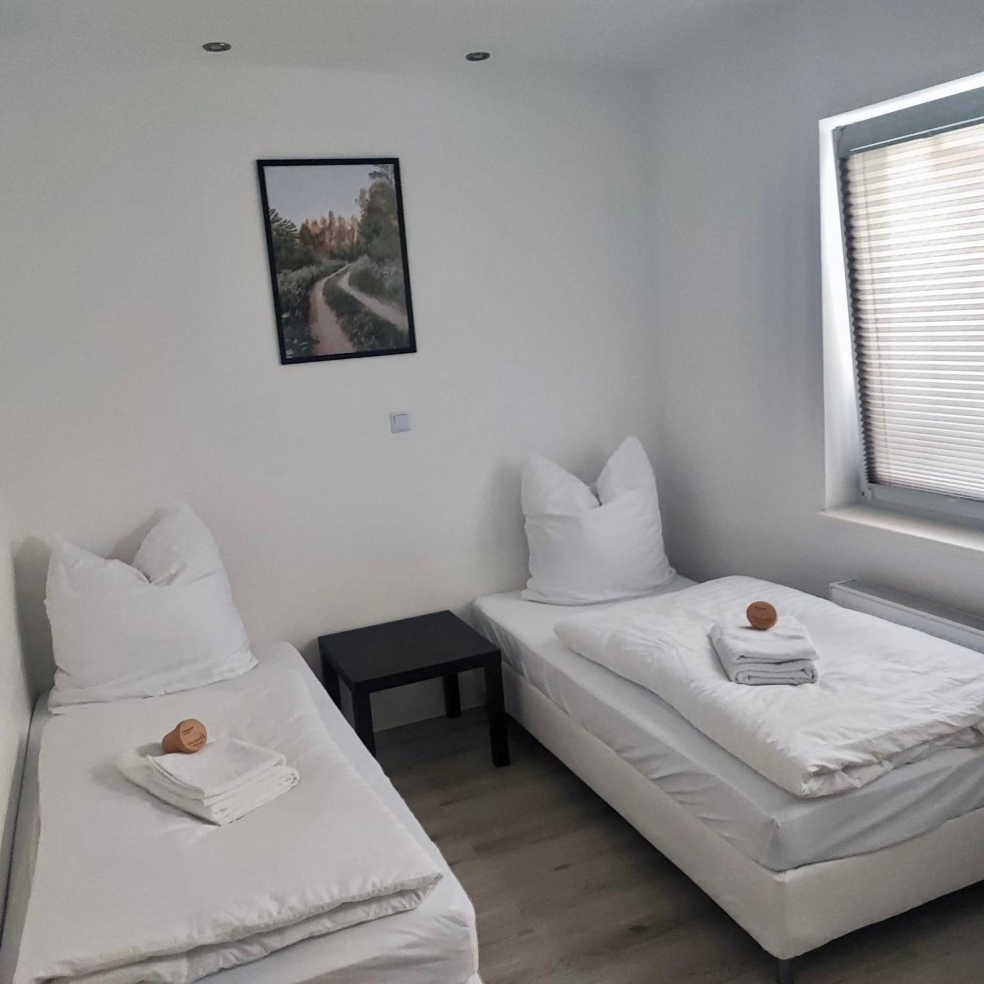 Harmony - 4 Schlafzimmer 2 Baeder Ganzes Apartement Meiningen Bagian luar foto